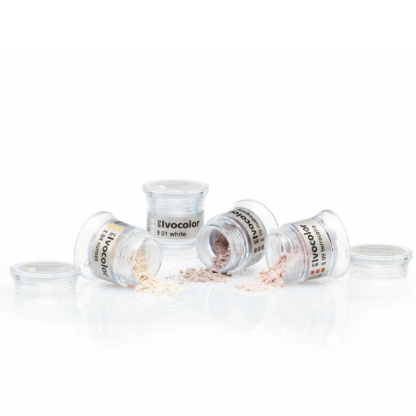 IPS Ivocolor Essence 1.8g E18 black зі знижкою IPS Ivocolor Essence 1.8g E18 black зі знижкою